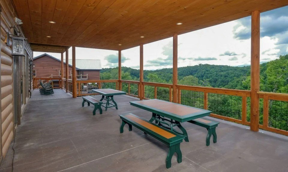 Sevierville, Tennessee, 37876, United States, 16 Bedrooms Bedrooms, ,16.5 BathroomsBathrooms,Residential,Forsale,1942439