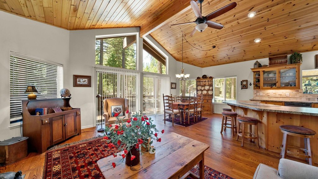Clio, California, 96106, United States, 3 Bedrooms Bedrooms, ,3 BathroomsBathrooms,Residential,Forsale,1910305
