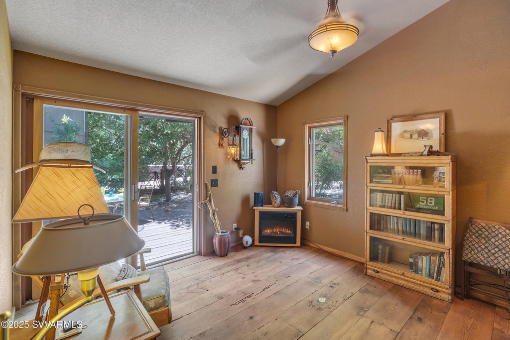 Sedona, Arizona, 86336, United States, 3 Bedrooms Bedrooms, ,3 BathroomsBathrooms,Residential,Forsale,1886691