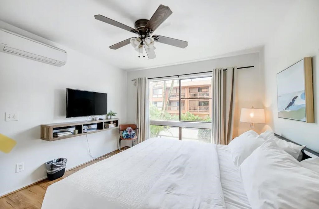 Lahaina, Hawaii, 96761, United States, 2 Bedrooms Bedrooms, ,1 BathroomBathrooms,Residential,Forsale,1944126