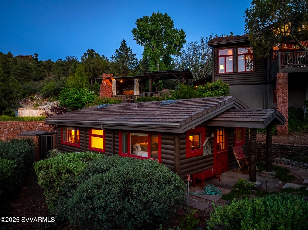 Sedona, Arizona, 86336, United States, 4 Bedrooms Bedrooms, ,4 BathroomsBathrooms,Residential,Forsale,1886696