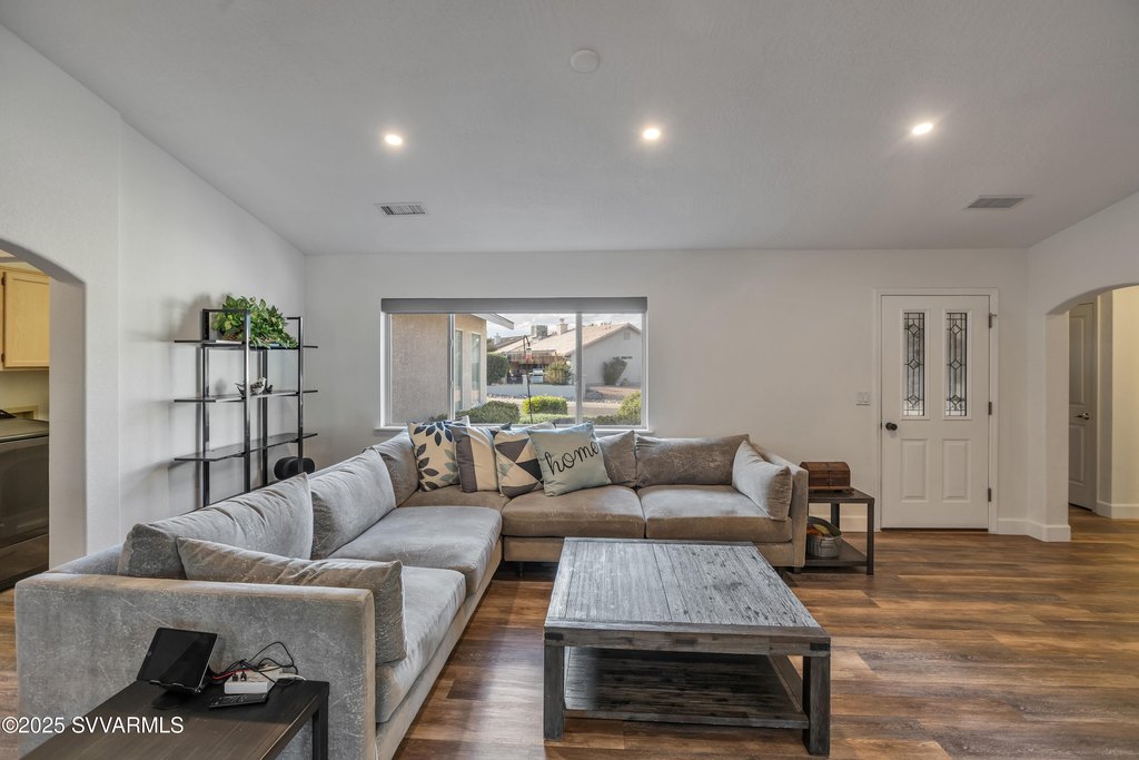 Clarkdale, Arizona, 86324, United States, 3 Bedrooms Bedrooms, ,2 BathroomsBathrooms,Residential,Forsale,1886692