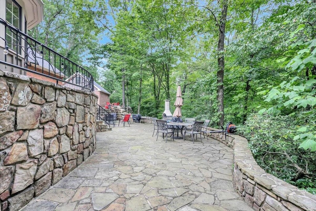 Chattanooga, Tennessee, 37419, United States, 4 Bedrooms Bedrooms, ,4.5 BathroomsBathrooms,Residential,Forsale,1894435
