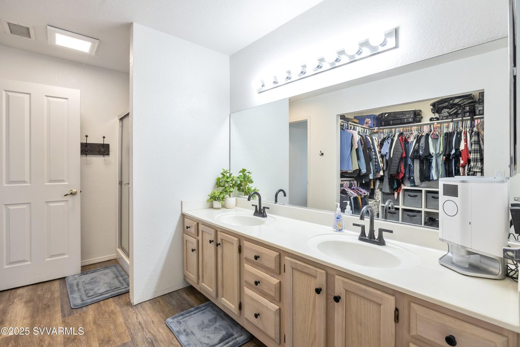 Clarkdale, Arizona, 86324, United States, 3 Bedrooms Bedrooms, ,2 BathroomsBathrooms,Residential,Forsale,1886692