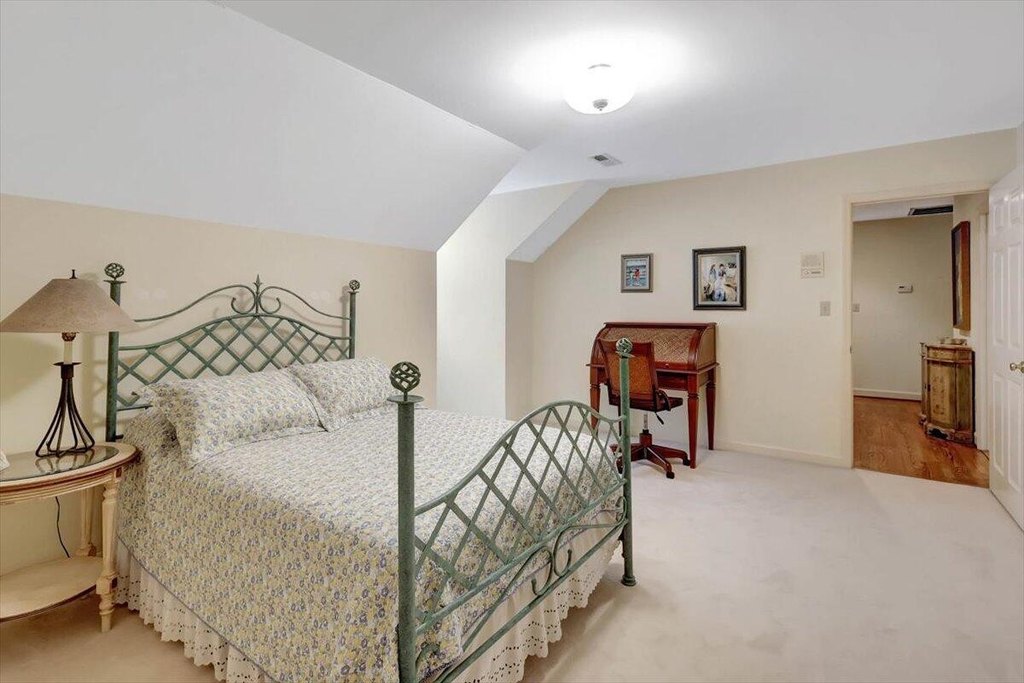 Chattanooga, Tennessee, 37419, United States, 4 Bedrooms Bedrooms, ,4.5 BathroomsBathrooms,Residential,Forsale,1894435