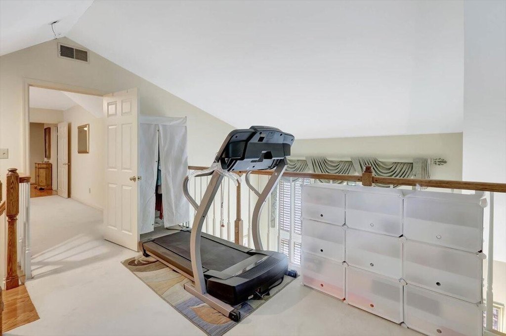 Chattanooga, Tennessee, 37419, United States, 4 Bedrooms Bedrooms, ,4.5 BathroomsBathrooms,Residential,Forsale,1894435