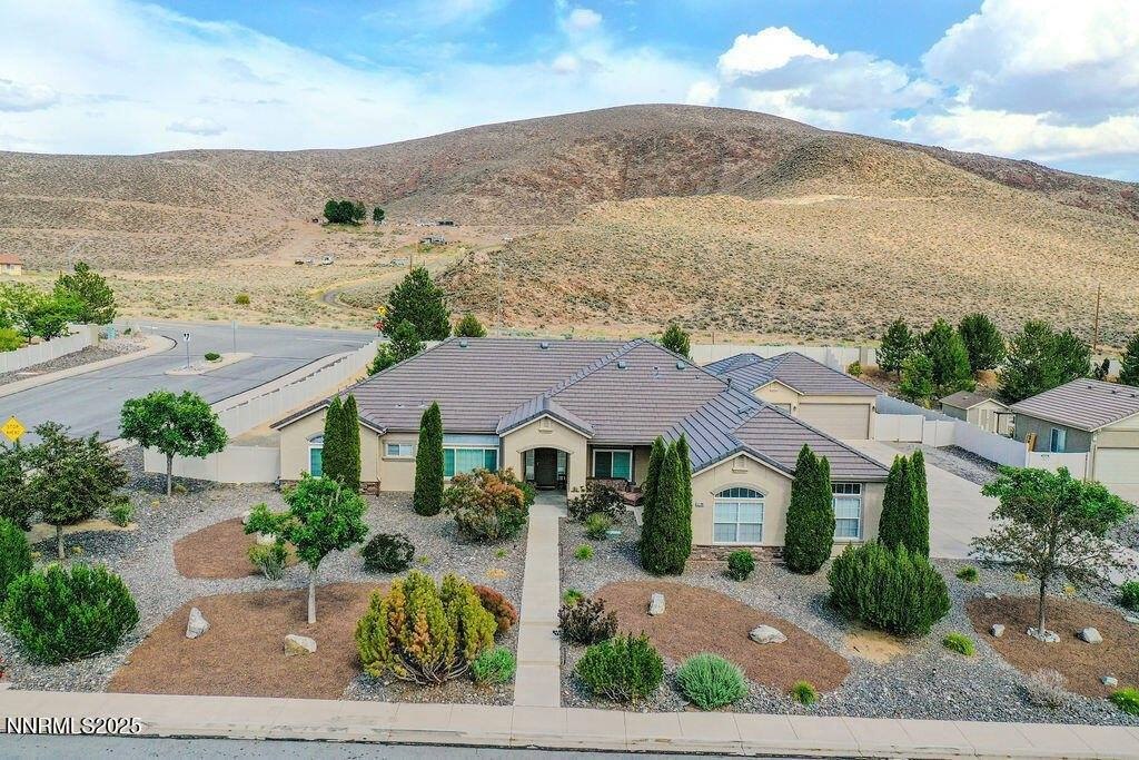 Sparks, Nevada, 89441, United States, 5 Bedrooms Bedrooms, ,3 BathroomsBathrooms,Residential,Forsale,1910327