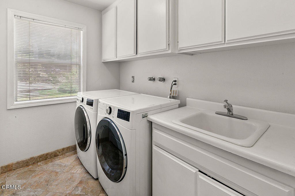 Camarillo, California, 93012, United States, 4 Bedrooms Bedrooms, ,3.5 BathroomsBathrooms,Residential,Forsale,1919217