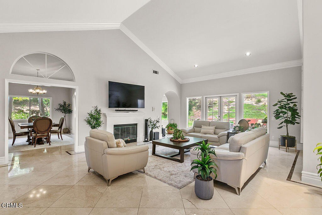 Camarillo, California, 93012, United States, 4 Bedrooms Bedrooms, ,3.5 BathroomsBathrooms,Residential,Forsale,1919217