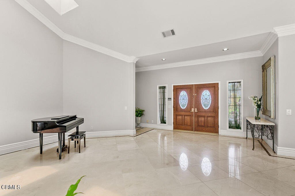 Camarillo, California, 93012, United States, 4 Bedrooms Bedrooms, ,3.5 BathroomsBathrooms,Residential,Forsale,1919217