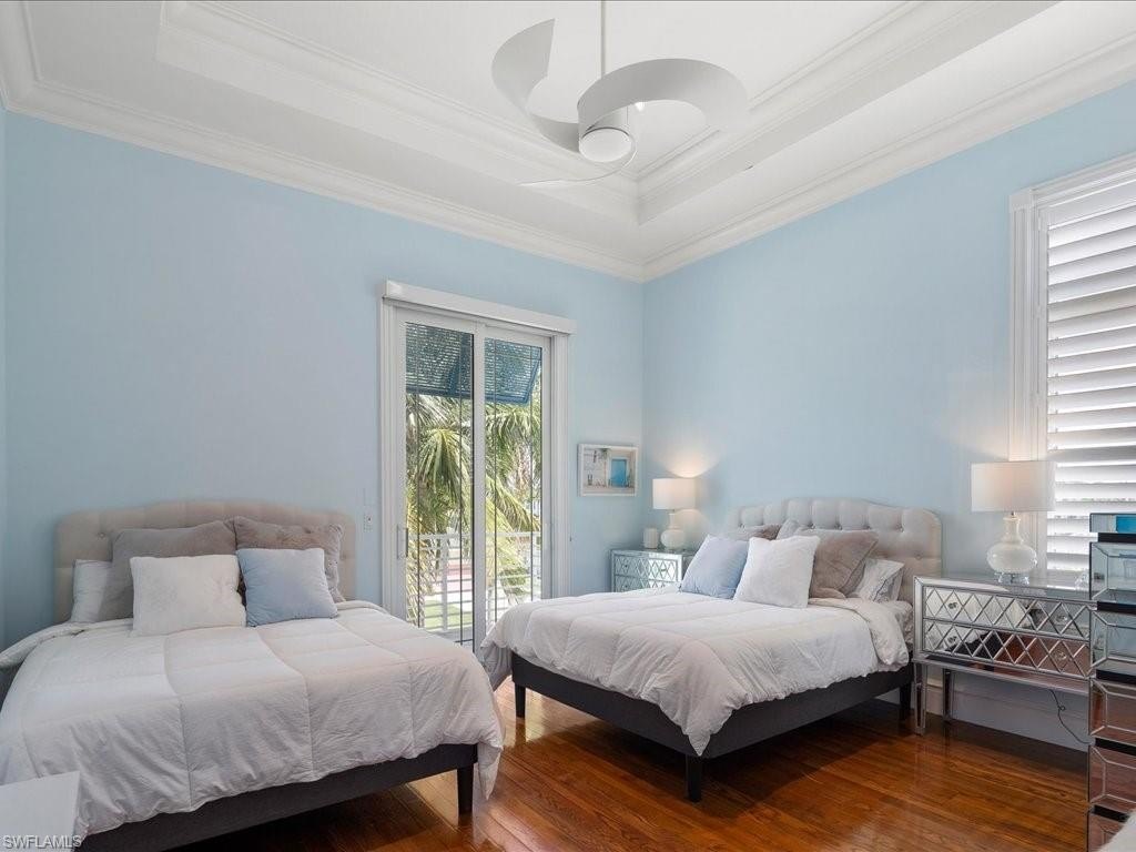 NAPLES, Florida, 34108, United States, 5 Bedrooms Bedrooms, ,5.5 BathroomsBathrooms,Residential,Forsale,1886423