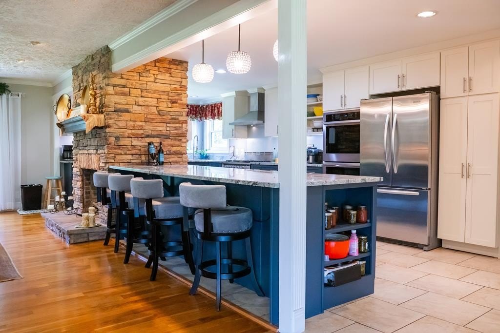 LIVINGSTON, Tennessee, 38570, United States, 5 Bedrooms Bedrooms, ,3 BathroomsBathrooms,Residential,Forsale,1929815