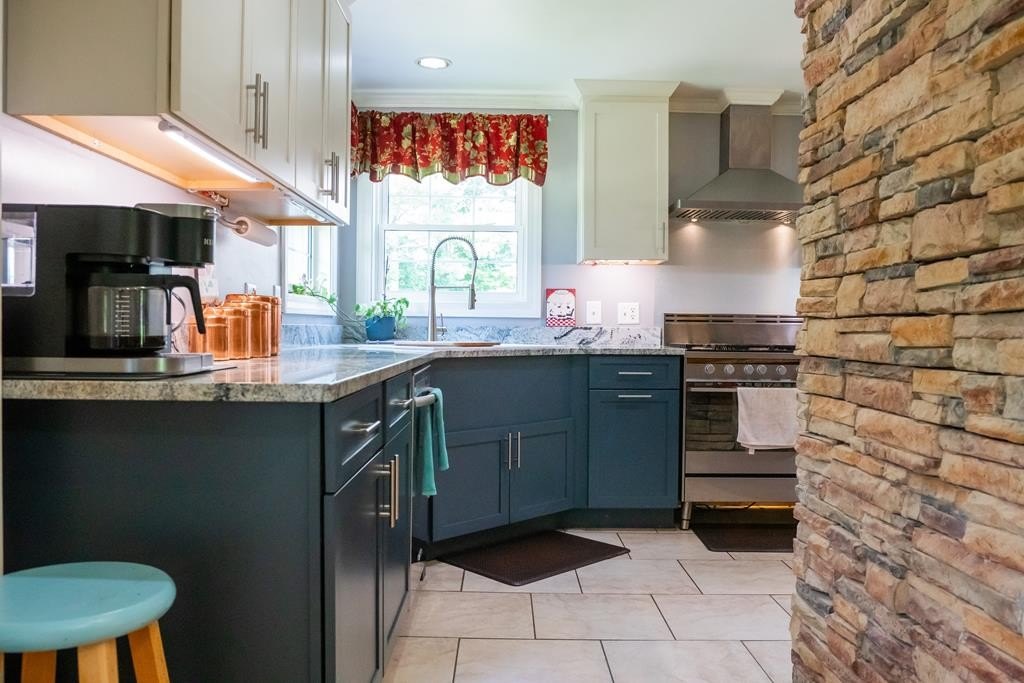 LIVINGSTON, Tennessee, 38570, United States, 5 Bedrooms Bedrooms, ,3 BathroomsBathrooms,Residential,Forsale,1929815