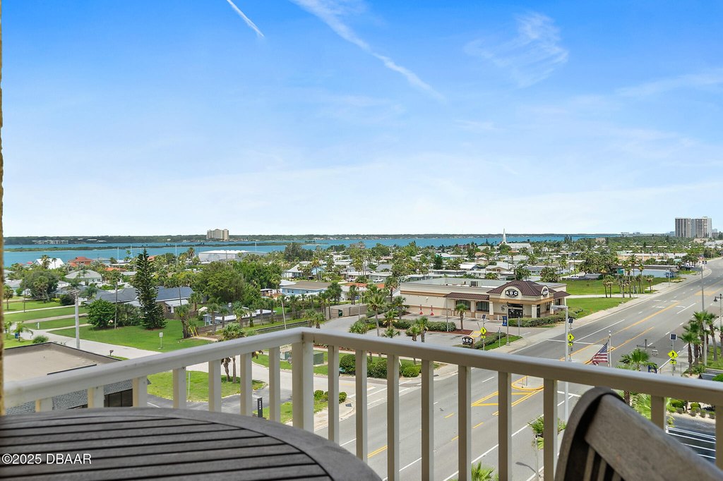 Daytona Beach Shores, Florida, 32118, United States, 3 Bedrooms Bedrooms, ,2 BathroomsBathrooms,Residential,Forsale,1990165