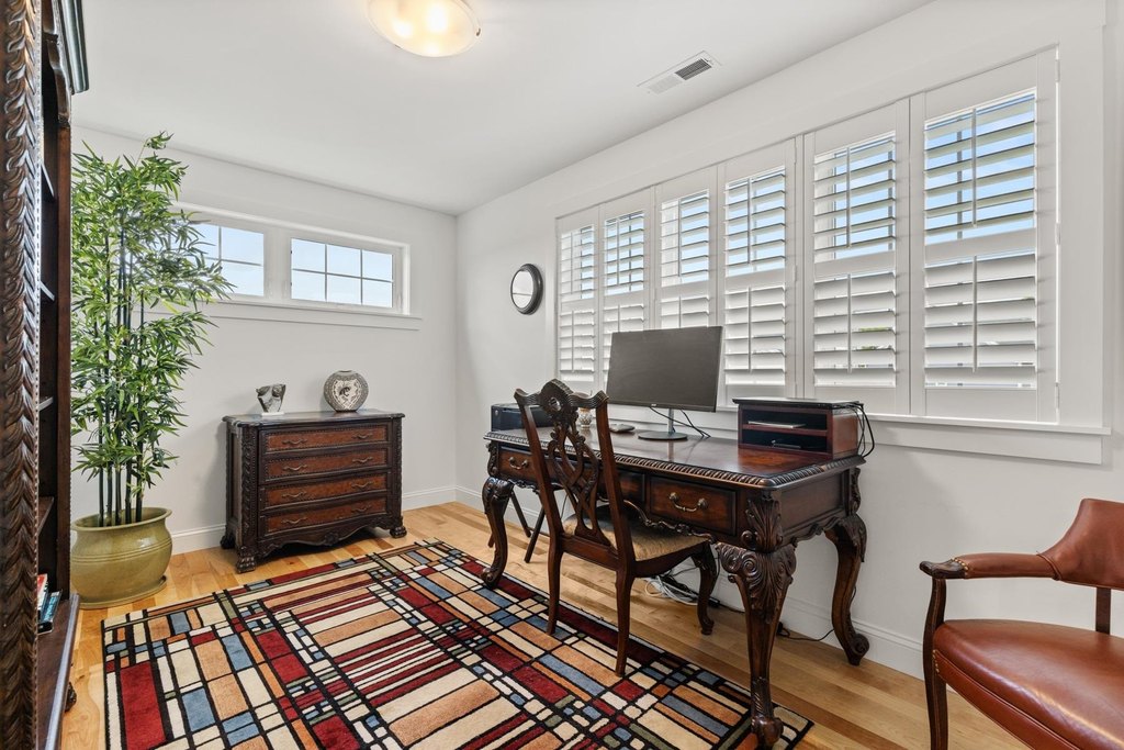Newmarket, New Hampshire, 03857, United States, 4 Bedrooms Bedrooms, ,3.5 BathroomsBathrooms,Residential,Forsale,1933930