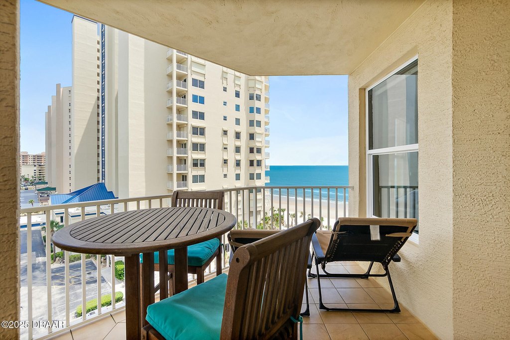 Daytona Beach Shores, Florida, 32118, United States, 3 Bedrooms Bedrooms, ,2 BathroomsBathrooms,Residential,Forsale,1990165