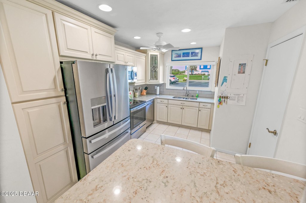 Ponce Inlet, Florida, 32127, United States, 3 Bedrooms Bedrooms, ,2.5 BathroomsBathrooms,Residential,Forsale,1919182