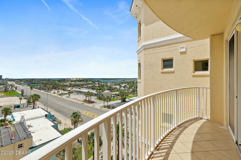 Daytona Beach Shores, Florida, 32118, United States, 3 Bedrooms Bedrooms, ,2 BathroomsBathrooms,Residential,Forsale,1990165