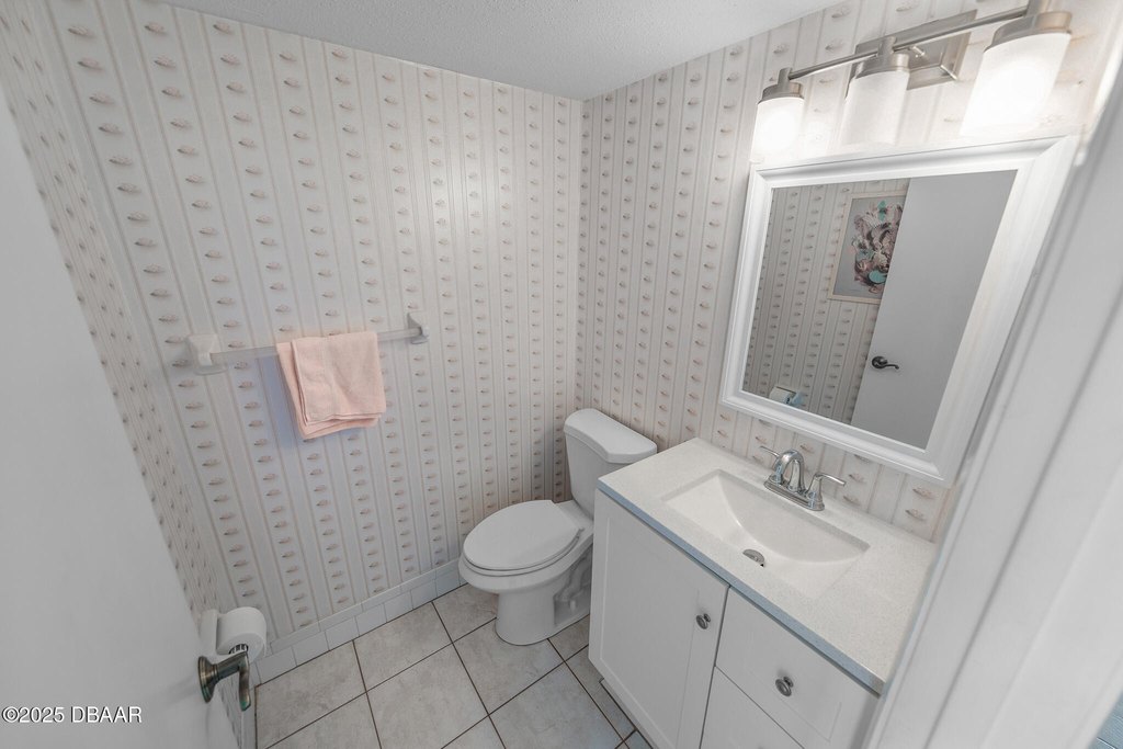 Ponce Inlet, Florida, 32127, United States, 3 Bedrooms Bedrooms, ,2.5 BathroomsBathrooms,Residential,Forsale,1919182