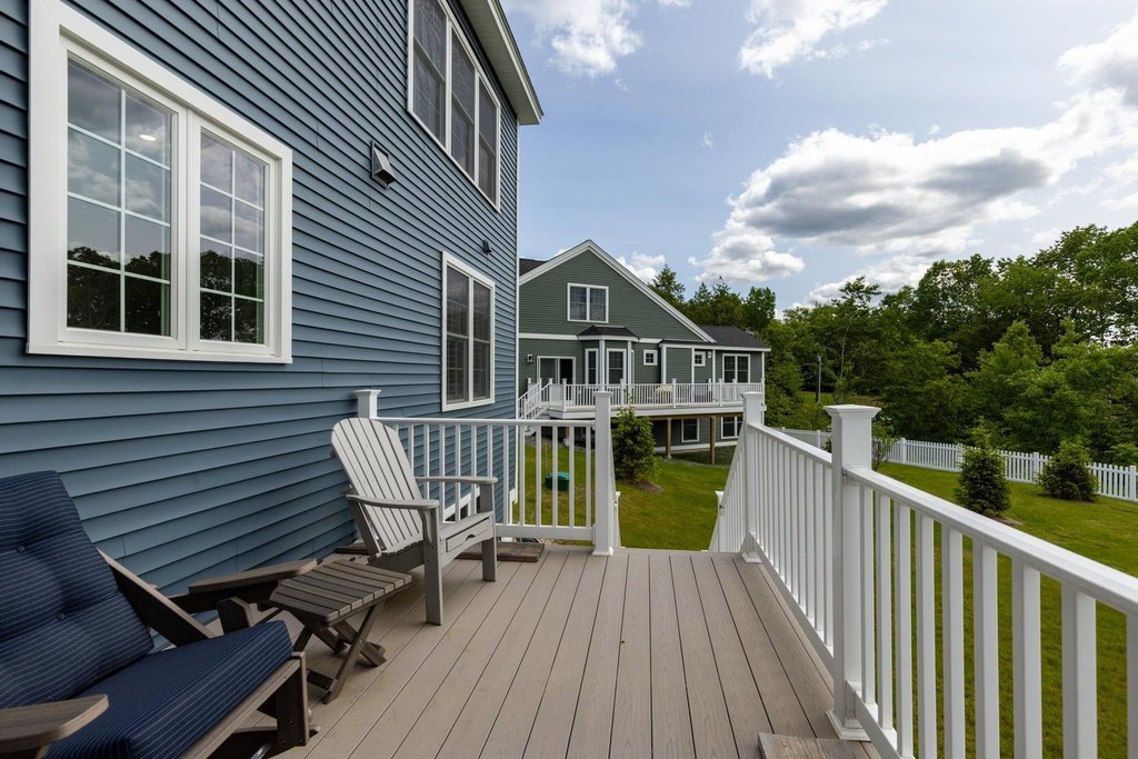 Newmarket, New Hampshire, 03857, United States, 4 Bedrooms Bedrooms, ,3.5 BathroomsBathrooms,Residential,Forsale,1933930