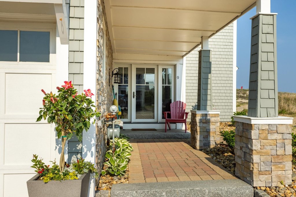 Seabrook, New Hampshire, 03874, United States, 4 Bedrooms Bedrooms, ,4 BathroomsBathrooms,Residential,Forsale,1933931