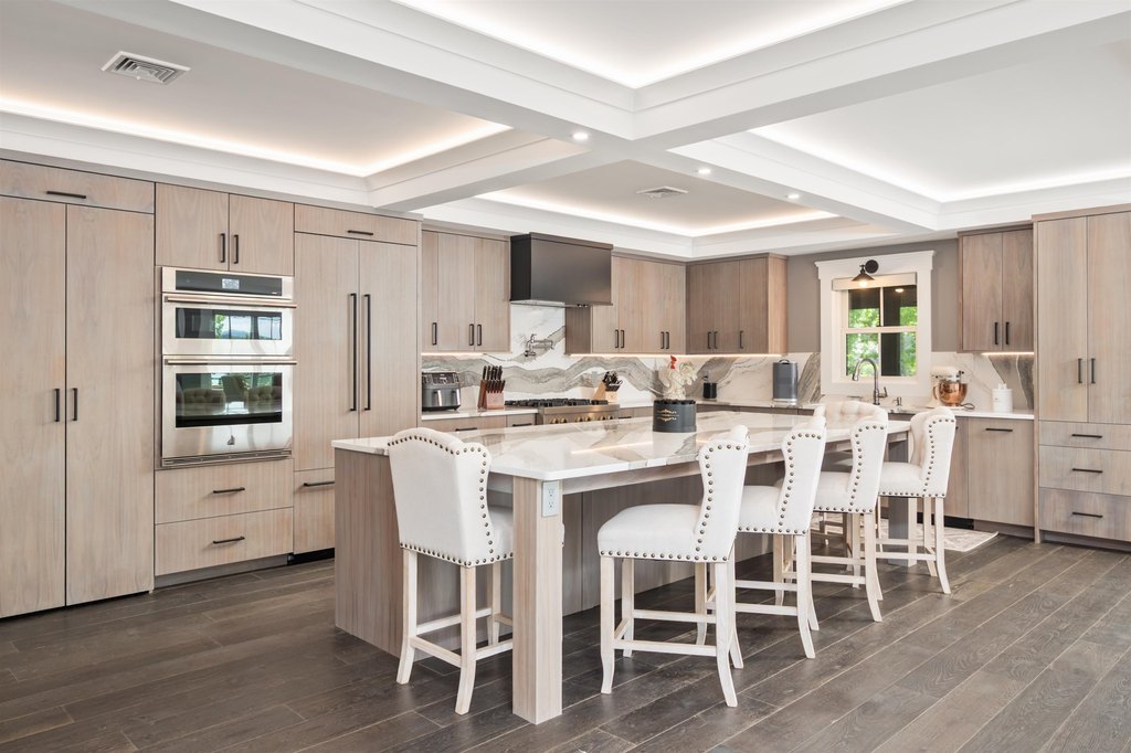 Laconia, New Hampshire, 03246, United States, 4 Bedrooms Bedrooms, ,2.5 BathroomsBathrooms,Residential,Forsale,1952803