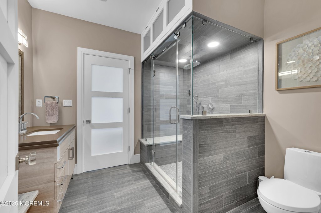 Mantoloking, New Jersey, 08738, United States, 12 Bedrooms Bedrooms, ,8.5 BathroomsBathrooms,Residential,Forsale,1945909