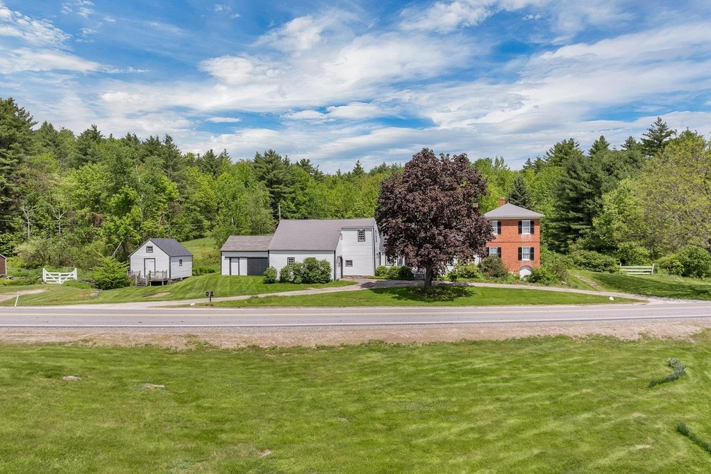 Francestown, New Hampshire, 03043, United States, 3 Bedrooms Bedrooms, ,2 BathroomsBathrooms,Residential,Forsale,1933994