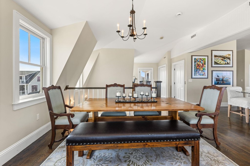 Seabrook, New Hampshire, 03874, United States, 4 Bedrooms Bedrooms, ,4 BathroomsBathrooms,Residential,Forsale,1933931