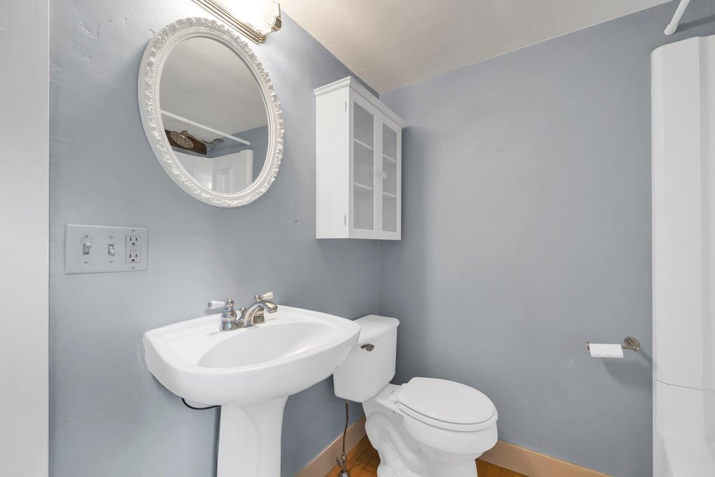 Francestown, New Hampshire, 03043, United States, 3 Bedrooms Bedrooms, ,2 BathroomsBathrooms,Residential,Forsale,1933994