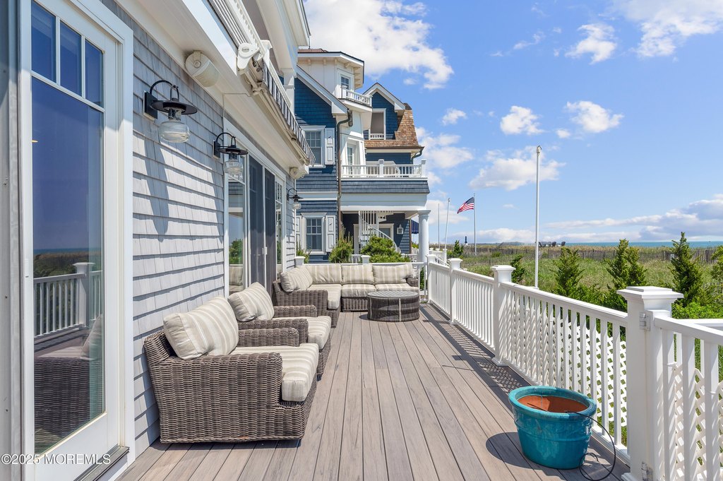 Mantoloking, New Jersey, 08738, United States, 12 Bedrooms Bedrooms, ,8.5 BathroomsBathrooms,Residential,Forsale,1945909