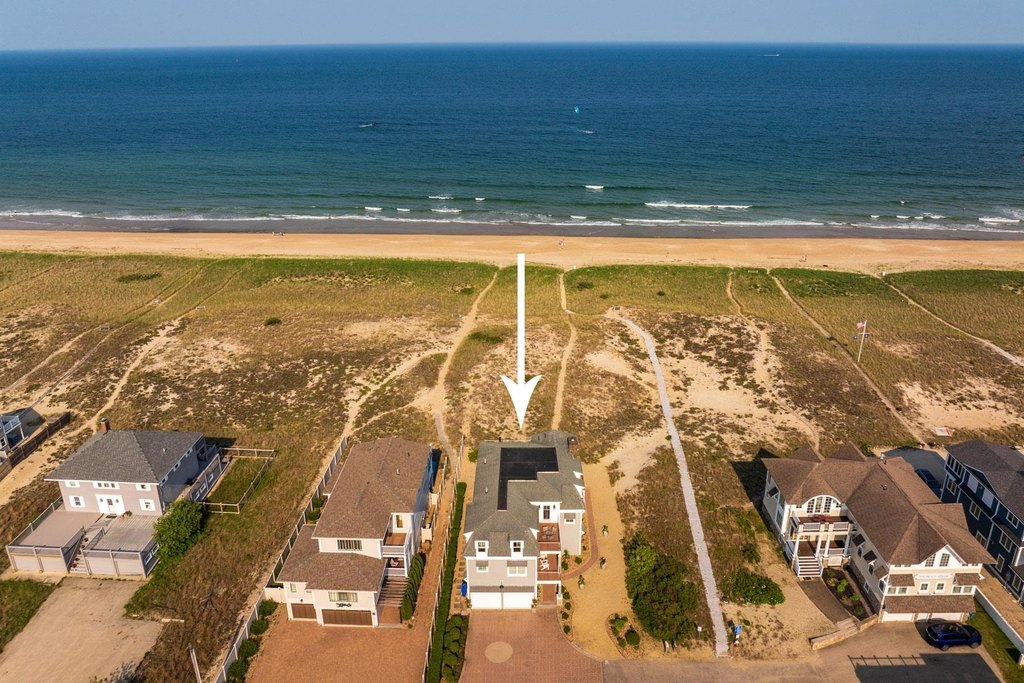 Seabrook, New Hampshire, 03874, United States, 4 Bedrooms Bedrooms, ,4 BathroomsBathrooms,Residential,Forsale,1933931