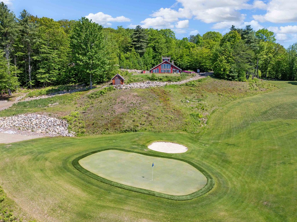 Bridgewater, New Hampshire, 03222, United States, 2 Bedrooms Bedrooms, ,2 BathroomsBathrooms,Residential,Forsale,1968475