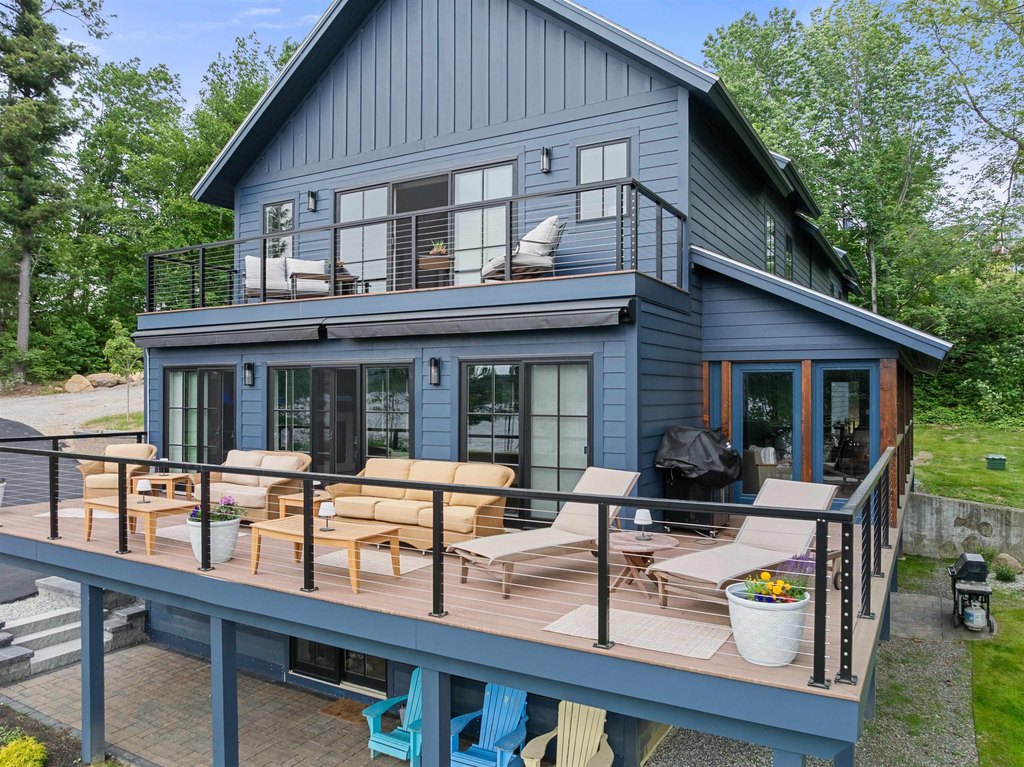 Laconia, New Hampshire, 03246, United States, 4 Bedrooms Bedrooms, ,2.5 BathroomsBathrooms,Residential,Forsale,1952803