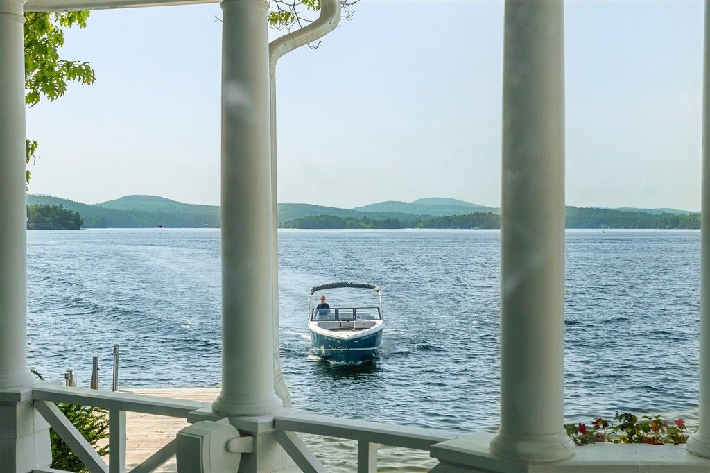 Wolfeboro, New Hampshire, 03894, United States, 11 Bedrooms Bedrooms, ,11.5 BathroomsBathrooms,Residential,Forsale,1893958