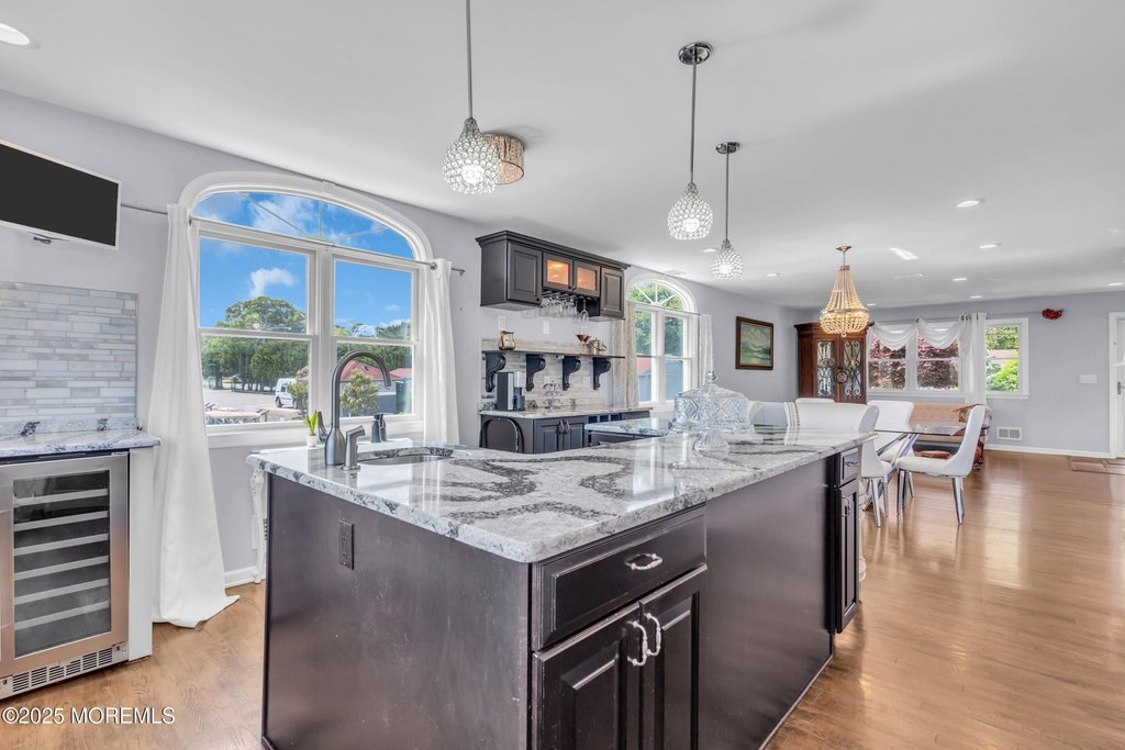 Lanoka Harbor, New Jersey, 08734, United States, 2 Bedrooms Bedrooms, ,2.5 BathroomsBathrooms,Residential,Forsale,1884495