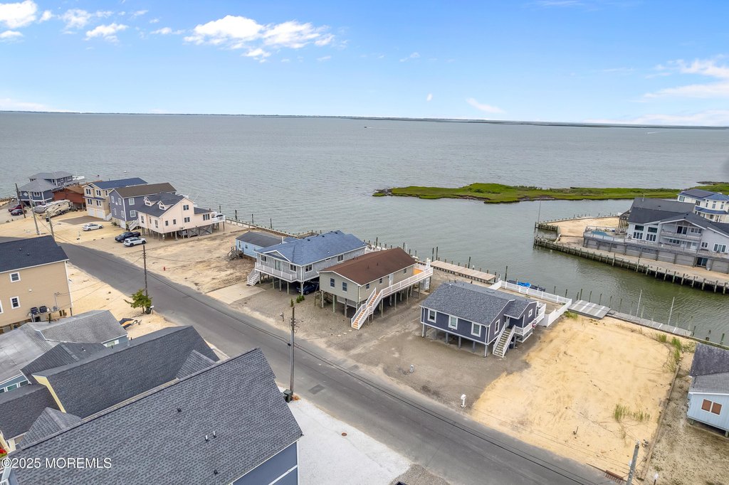 Tuckerton, New Jersey, 08087, United States, 3 Bedrooms Bedrooms, ,2 BathroomsBathrooms,Residential,Forsale,1884513