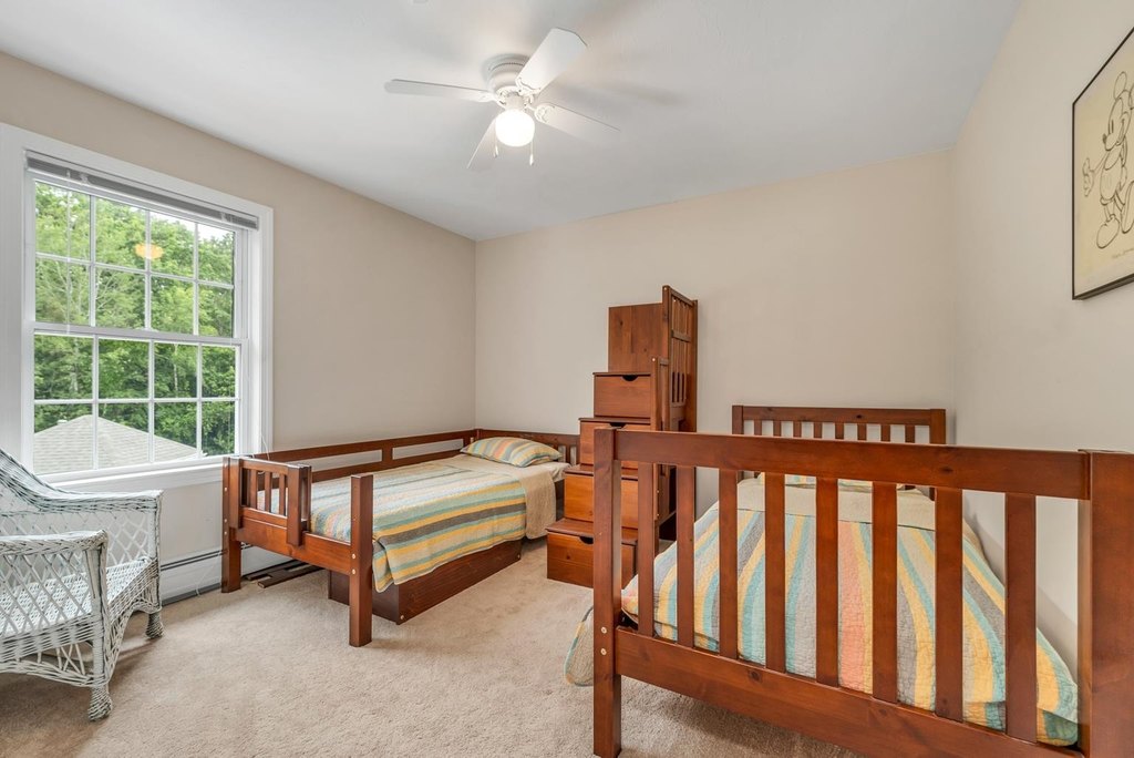 Gilford, New Hampshire, 03249, United States, 4 Bedrooms Bedrooms, ,3.5 BathroomsBathrooms,Residential,Forsale,1893887