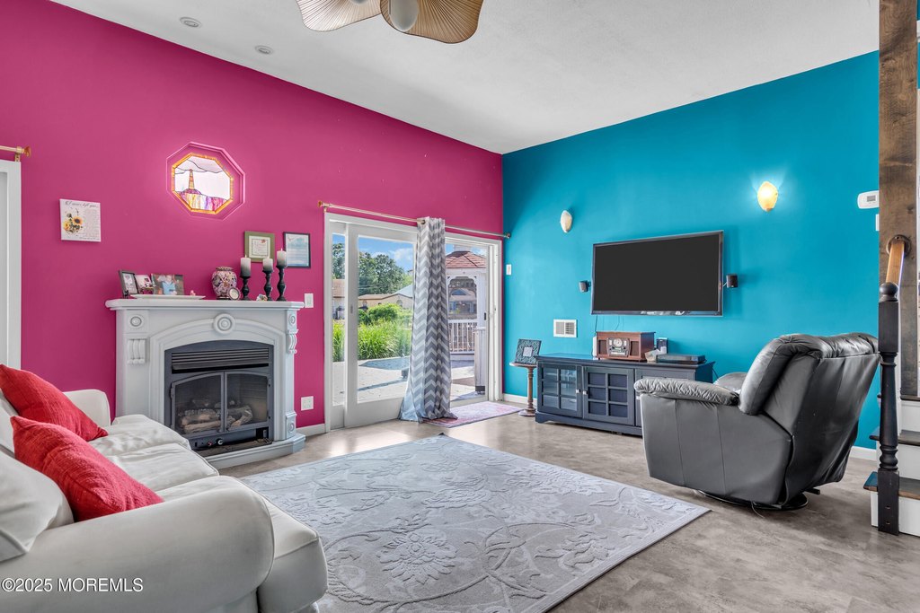 Lanoka Harbor, New Jersey, 08734, United States, 2 Bedrooms Bedrooms, ,2.5 BathroomsBathrooms,Residential,Forsale,1884495
