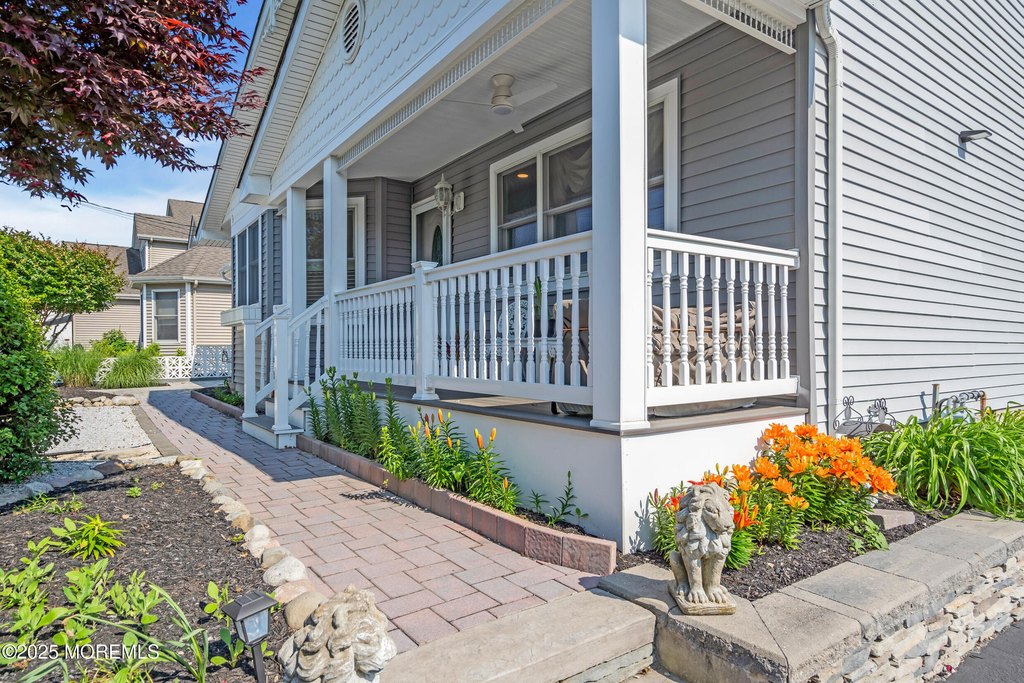 Lanoka Harbor, New Jersey, 08734, United States, 2 Bedrooms Bedrooms, ,2.5 BathroomsBathrooms,Residential,Forsale,1884495