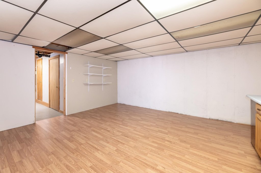 Laconia, New Hampshire, 03246, United States, 3 Bedrooms Bedrooms, ,2.5 BathroomsBathrooms,Residential,Forsale,1968469