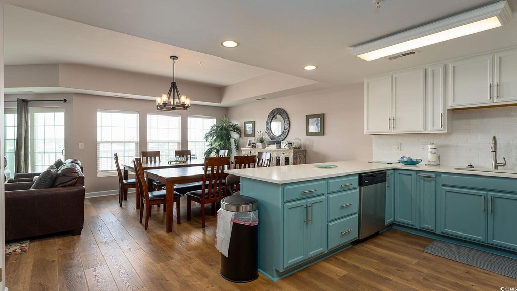 North Myrtle Beach, South Carolina, 29582, United States, 6 Bedrooms Bedrooms, ,4 BathroomsBathrooms,Residential,Forsale,1884285