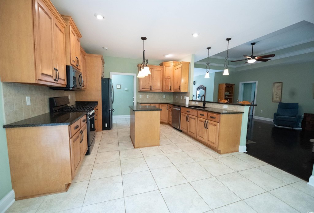 Conway, South Carolina, 29526, United States, 3 Bedrooms Bedrooms, ,3.5 BathroomsBathrooms,Residential,Forsale,2007373