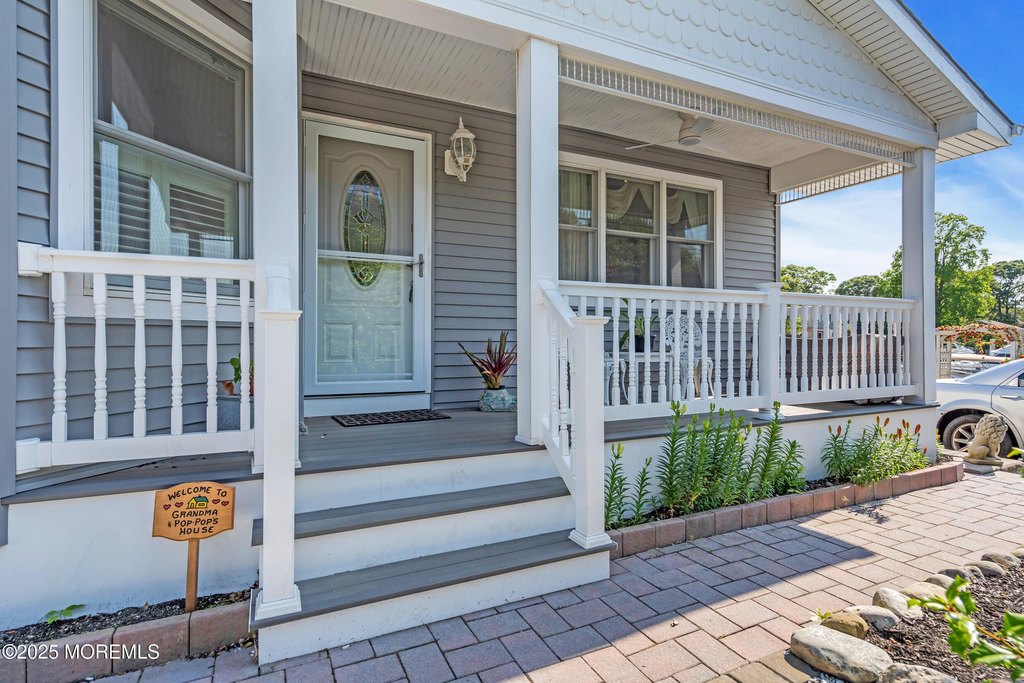 Lanoka Harbor, New Jersey, 08734, United States, 2 Bedrooms Bedrooms, ,2.5 BathroomsBathrooms,Residential,Forsale,1884495