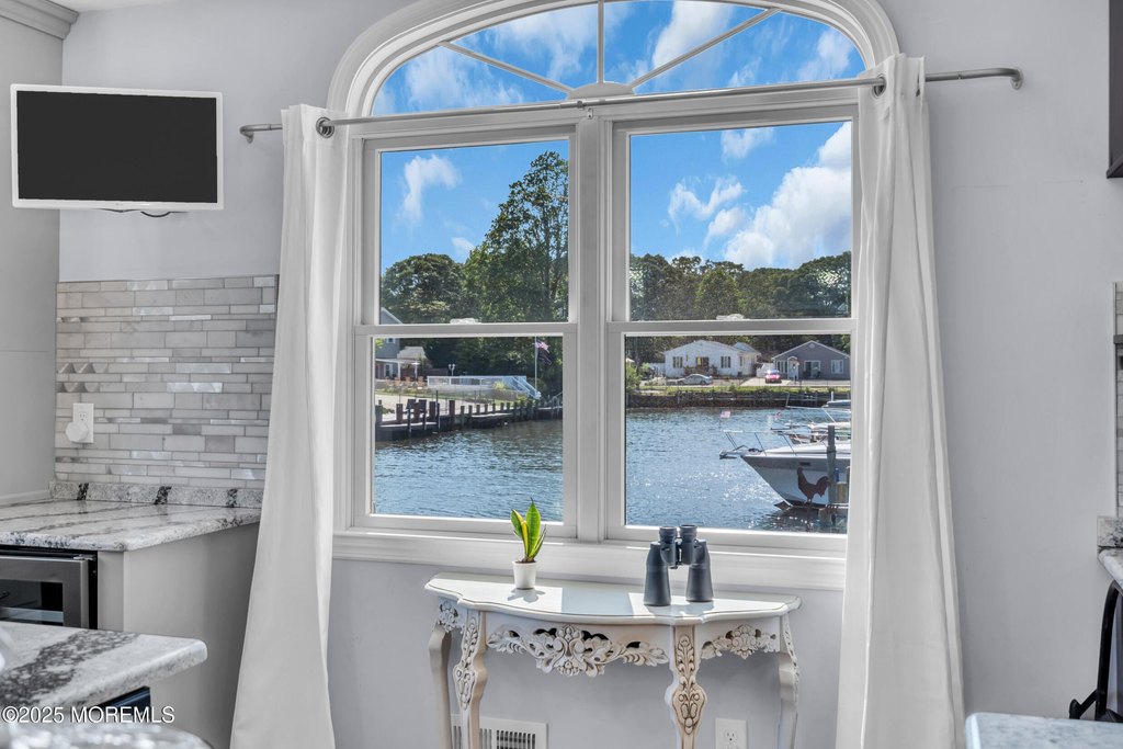 Lanoka Harbor, New Jersey, 08734, United States, 2 Bedrooms Bedrooms, ,2.5 BathroomsBathrooms,Residential,Forsale,1884495