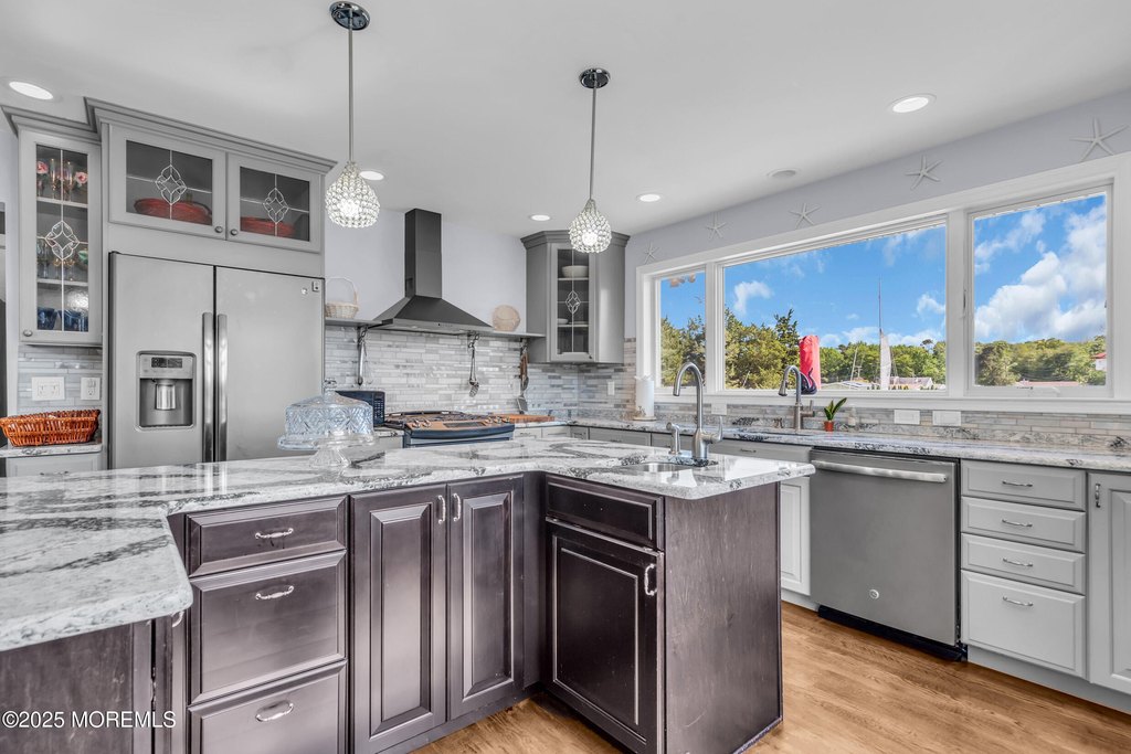 Lanoka Harbor, New Jersey, 08734, United States, 2 Bedrooms Bedrooms, ,2.5 BathroomsBathrooms,Residential,Forsale,1884495
