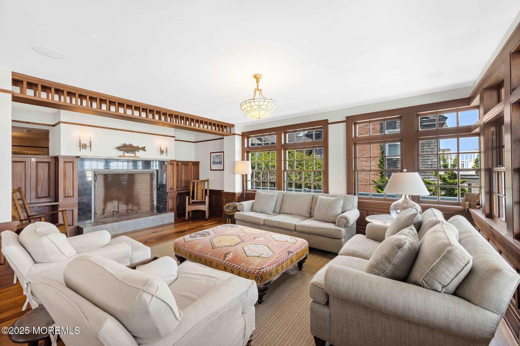 Bay Head, New Jersey, 08742, United States, 9 Bedrooms Bedrooms, ,6.5 BathroomsBathrooms,Residential,Forsale,1884505