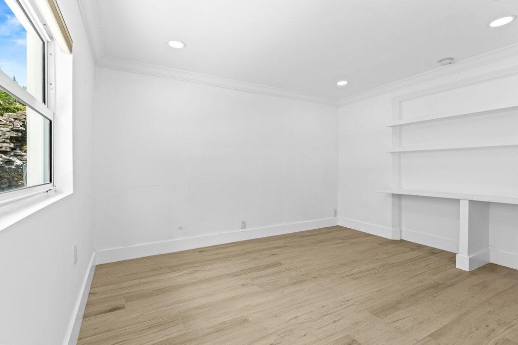 Lighthouse Point, Florida, 33064, United States, 4 Bedrooms Bedrooms, ,3 BathroomsBathrooms,Residential,Forsale,1886542