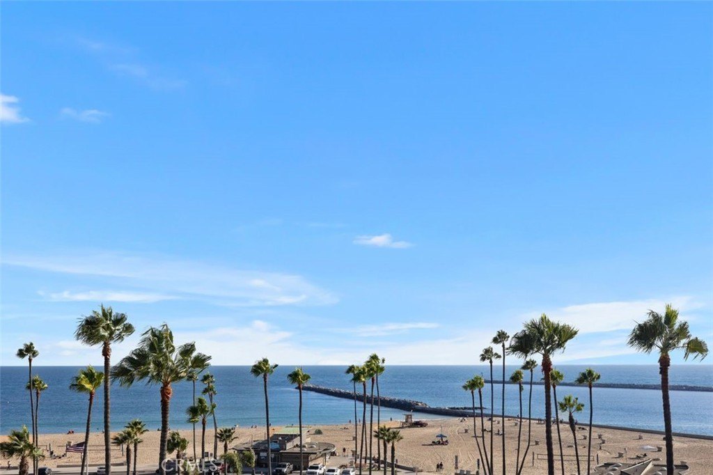 Corona del Mar, California, 92625, United States, 5 Bedrooms Bedrooms, ,5 BathroomsBathrooms,Residential,Forsale,1884157