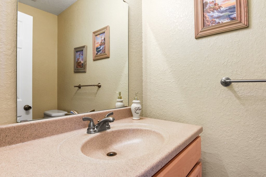 Surfside Beach, Texas, 77541, United States, 5 Bedrooms Bedrooms, ,3.5 BathroomsBathrooms,Residential,Forsale,1889082